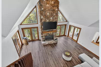 S1W31448  Hickory Hollow Ct, Delafield, WI 53018 - Photo 40
