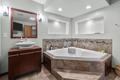 408  Dunford Dr, Burlington, WI 53105 - Photo 18