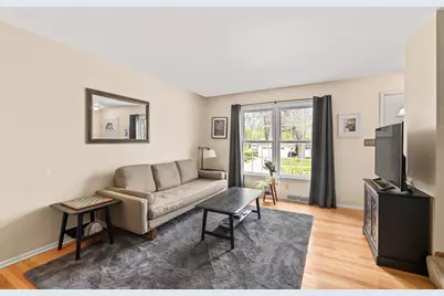 2109 N 70th St #2111, Wauwatosa, WI 53213 - Photo 18