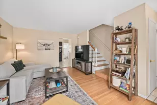 2109 N 70th St, Wauwatosa, WI 53213 - Photo 4