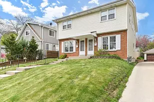 2109 N 70th St, Wauwatosa, WI 53213 - Photo 2