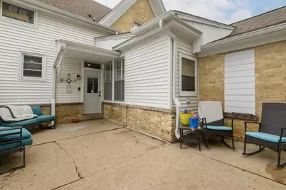 308  Kettle Moraine Dr, Slinger, WI 53086 - Photo 46