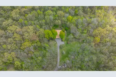 715  Alpine Ln, Onalaska, WI 54636 - Photo 6