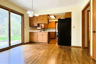 1100 W Duchess Ct, Bayside, WI 53217 - Photo 22