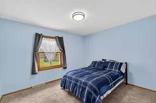 2400 Tammy Ln, Racine, WI 53402 - Photo 16