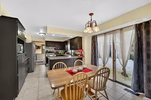2400 Tammy Ln, Racine, WI 53402 - Photo 8