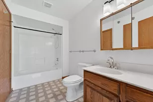 390 Dustin Dr, Brookfield, WI 53045 - Photo 26