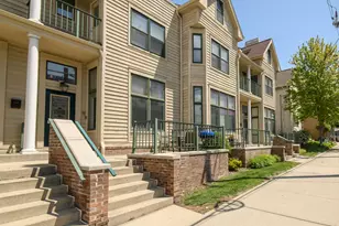 902 E Brady St, Milwaukee, WI 53202 - Photo 1