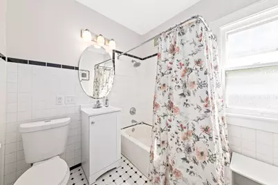 8448 W Lapham St, West Allis, WI 53214 - Photo 18