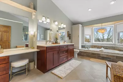 26041  Deer Ridge Trl, Racine, WI 53185 - Photo 24