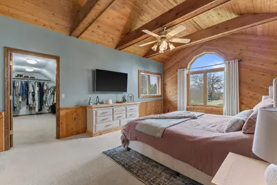 26041  Deer Ridge Trl, Racine, WI 53185 - Photo 20