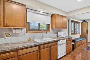 4812 S 16th St, Wilson, WI 53081 - Photo 6