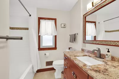 4140 N 162nd St, Brookfield, WI 53005 - Photo 12