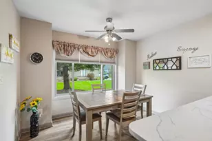 7402 W Twin Oaks Ct, Franklin, WI 53132 - Photo 48