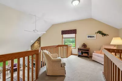 7402 W Twin Oaks Ct, Franklin, WI 53132 - Photo 24