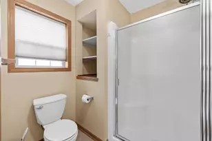572 Nordic Ct, Slinger, WI 53086 - Photo 28