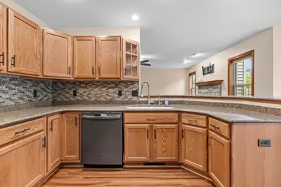 572  Nordic Ct, Slinger, WI 53086 - Photo 20