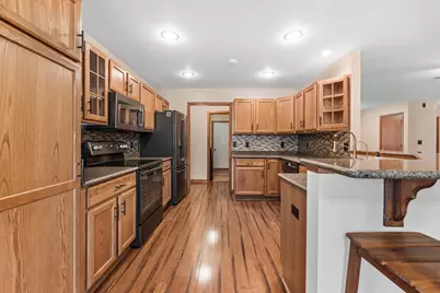 572  Nordic Ct, Slinger, WI 53086 - Photo 18