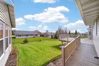 408  Michigan Ave, Oostburg, WI 53070 - Photo 36