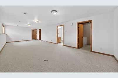 408  Michigan Ave, Oostburg, WI 53070 - Photo 22