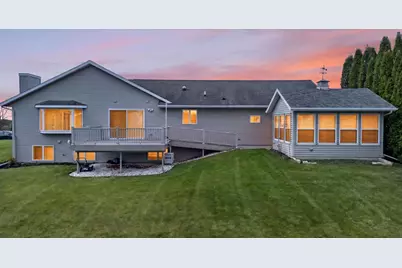 408  Michigan Ave, Oostburg, WI 53070 - Photo 38