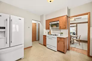 3009 S 48th St, Milwaukee, WI 53219 - Photo 14