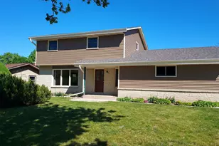 8030 S Waring Dr, Oak Creek, WI 53154 - Photo 1