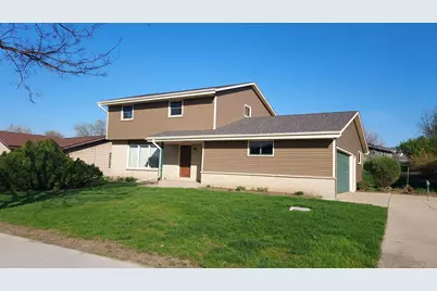 8030 S Waring Dr, Oak Creek, WI 53154 - Photo 1