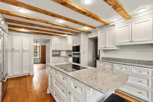 11533 N Parkview Dr, Mequon, WI 53092 - Photo 6