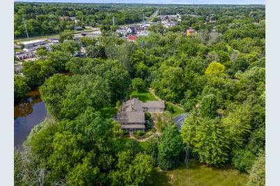 11533 N Parkview Dr, Mequon, WI 53092 - Photo 40