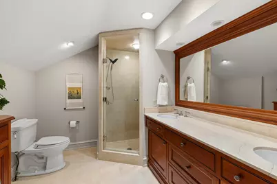 11533 N Parkview Dr, Mequon, WI 53092 - Photo 30