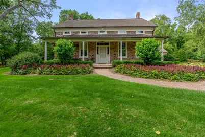 11533 N Parkview Dr, Mequon, WI 53092 - Photo 44