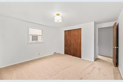 1720 N 117th St, Wauwatosa, WI 53226 - Photo 20