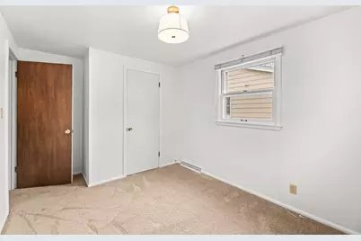1720 N 117th St, Wauwatosa, WI 53226 - Photo 22