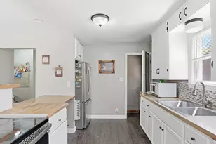 3852 S 1st St, Milwaukee, WI 53207 - Photo 10