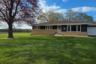 3360 E Oakwood Rd, Oak Creek, WI 53154 - Photo 42