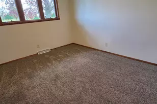 3360 E Oakwood Rd, Oak Creek, WI 53154 - Photo 20