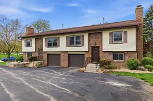 6504 S Parkedge Cir, Franklin, WI 53132 - Photo 36
