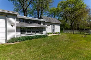 W329N4072 Lakeland Dr, Nashotah, WI 53058 - Photo 10