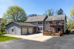 W329N4072 Lakeland Dr, Nashotah, WI 53058 - Photo 2