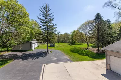 W329N4072  Lakeland Dr, Nashotah, WI 53058 - Photo 8