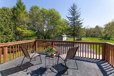 W329N4072  Lakeland Dr, Nashotah, WI 53058 - Photo 6