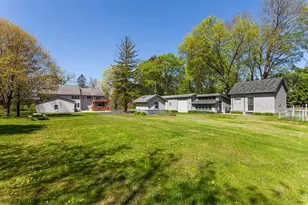 W329N4072 Lakeland Dr, Nashotah, WI 53058 - Photo 14