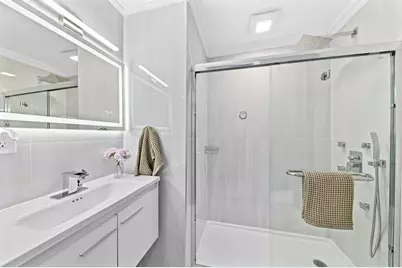7028 W State St, Wauwatosa, WI 53213 - Photo 20