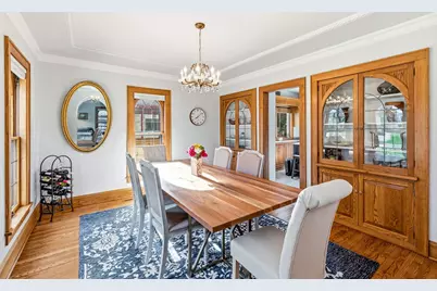 8011  Jackson Park Blvd, Wauwatosa, WI 53213 - Photo 12