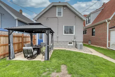 1473 S 90th St, West Allis, WI 53214 - Photo 30