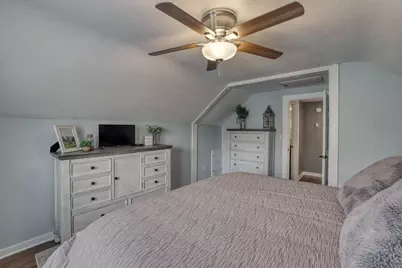 1473 S 90th St, West Allis, WI 53214 - Photo 18