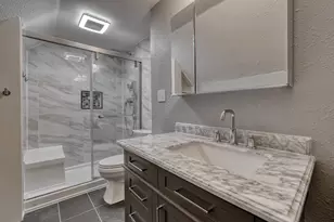 1473 S 90th St, West Allis, WI 53214 - Photo 24