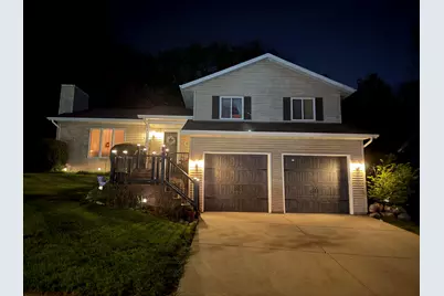 204  Cambridge Ave, Waukesha, WI 53188 - Photo 2