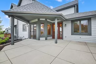 S75W17726 Harbor Cir, Muskego, WI 53150 - Photo 2